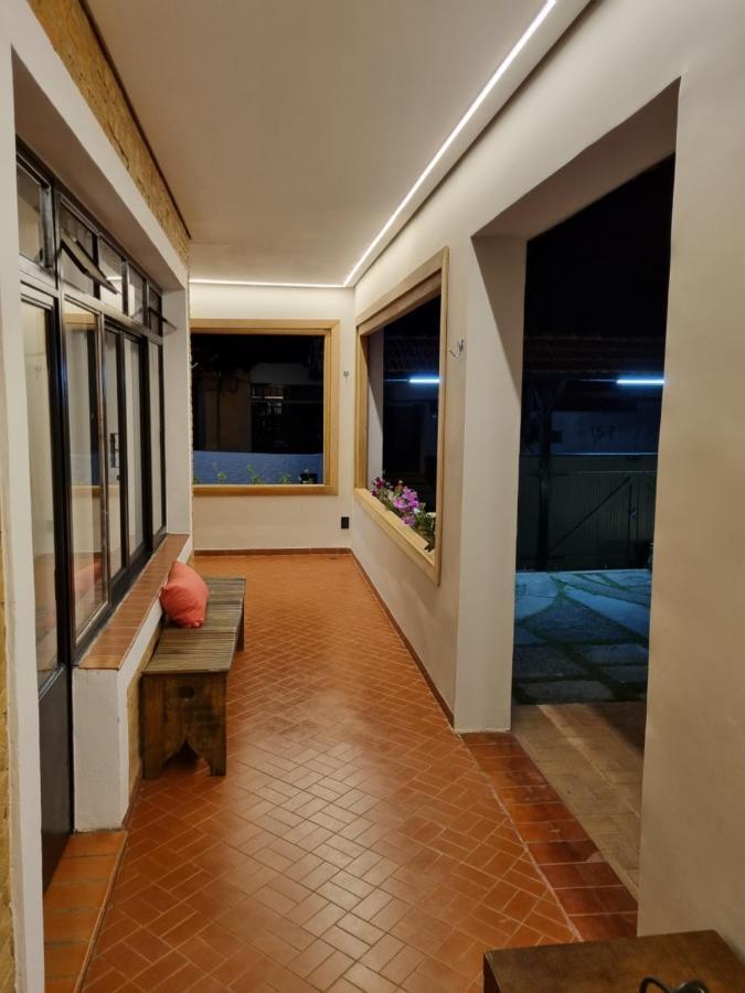 Casa Dom Quixote, Pequena Chacara No Centro Da Cidade Villa Atibaia Exterior foto