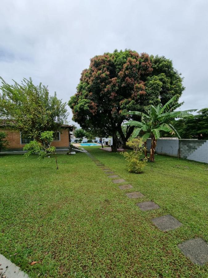 Casa Dom Quixote, Pequena Chacara No Centro Da Cidade Villa Atibaia Exterior foto